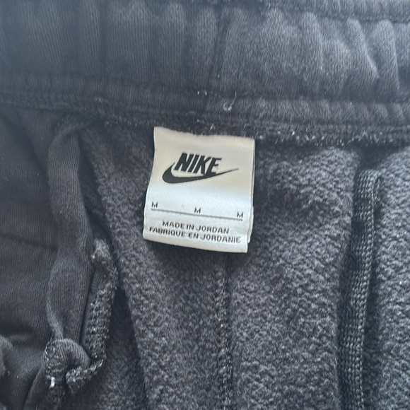 Nike Men’s Black Fleece Sweatpants Size Medium - Picture 5 of 6